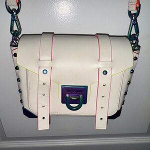 MICHAEL KORS MANHATTAN 35H1 TNCS8L OPTIC WHITE MD TH SCHOOL SATCHEL LEATHER